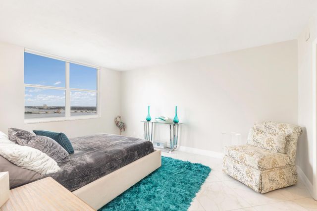 1801 S Flagler Drive 1604, West Palm Beach, FL 33401
