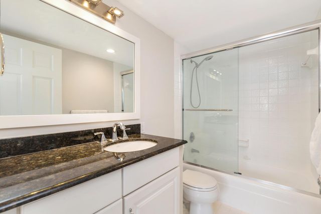 1801 S Flagler Drive 1604, West Palm Beach, FL 33401