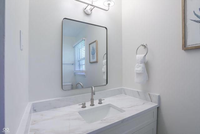 7140 Avalon Trail Drive, Indianapolis, IN 46250