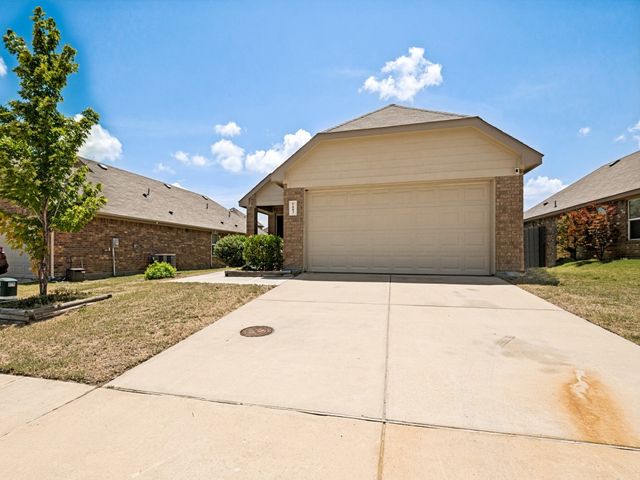 1603 Blue Jay Drive, Ennis, TX 75119
