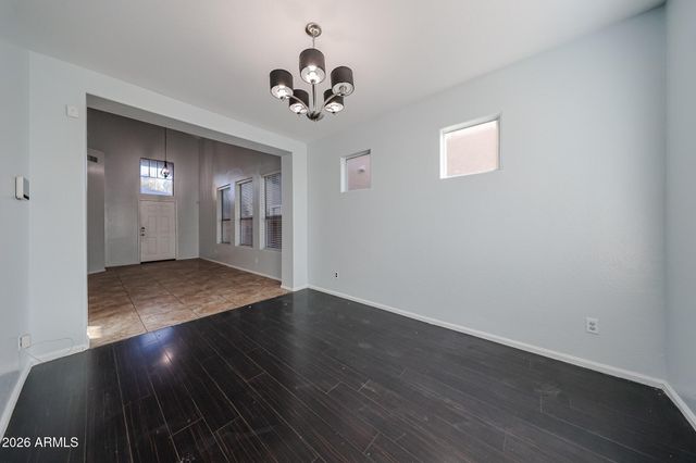 7139 W PIONEER Street, Phoenix, AZ 85043