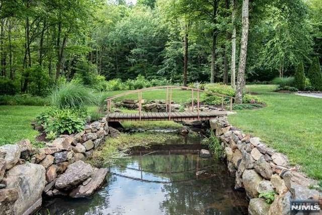 67 Hanover Road, West Milford, NJ 07421