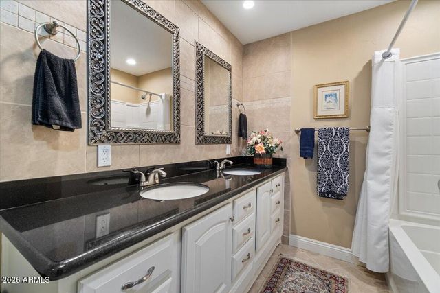 7736 E BISBEE Road, Scottsdale, AZ 85258