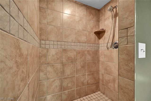 2473 Halle Drive, Medina, OH 44256