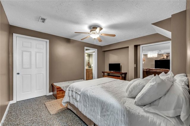 2473 Halle Drive, Medina, OH 44256