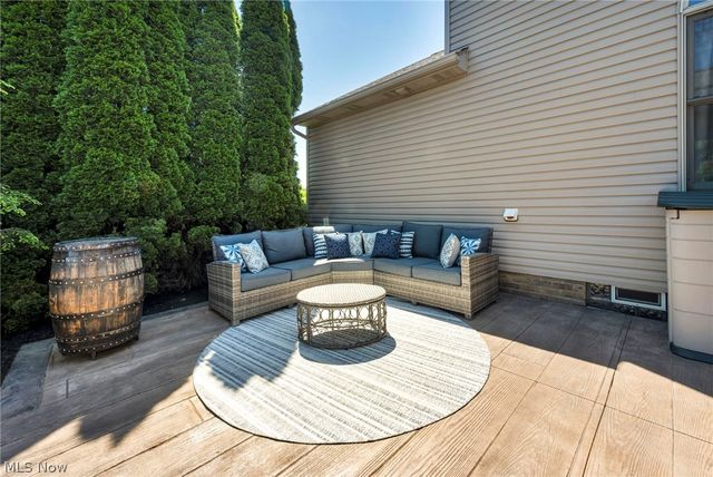 2473 Halle Drive, Medina, OH 44256