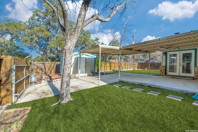 6803 N Forest Crest St., San Antonio, TX 78240