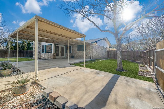 6803 N Forest Crest St., San Antonio, TX 78240