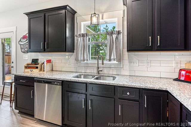 815 Doc Brown Road, Raeford, NC 28376