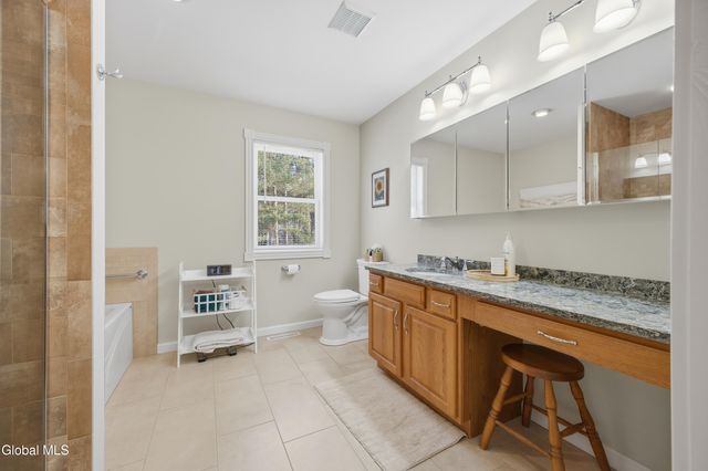 70 McEchron Lane, Queensbury, NY 12804