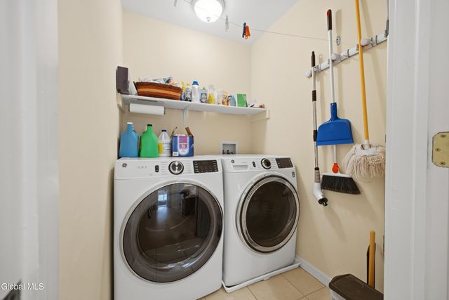 70 McEchron Lane, Queensbury, NY 12804