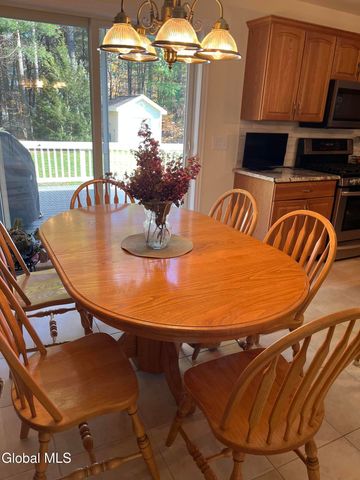 70 McEchron Lane, Queensbury, NY 12804