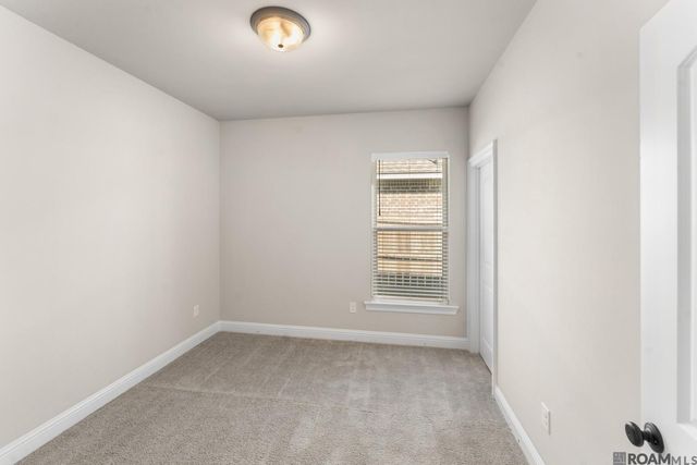 40205 Maddie Dr, Prairieville, LA 70769