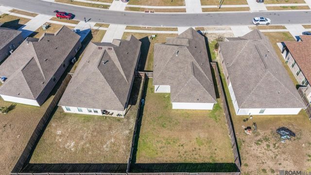 40205 Maddie Dr, Prairieville, LA 70769