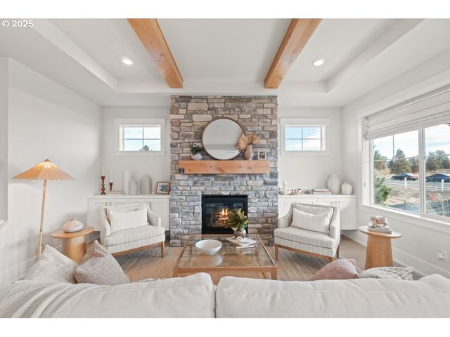 2462 N Vale St, Newberg, OR 97132