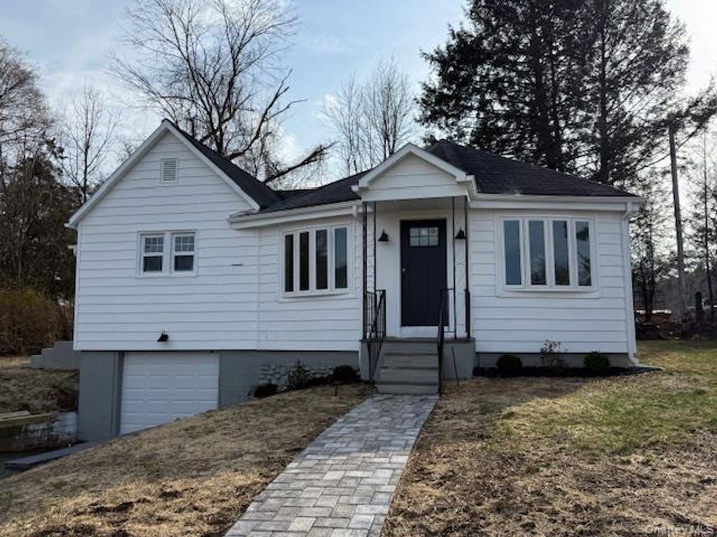 184 S Main Street, Ellenville, NY 12428