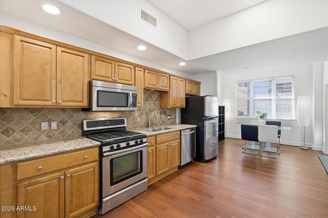 637 S ROOSEVELT Street, Tempe, AZ 85281