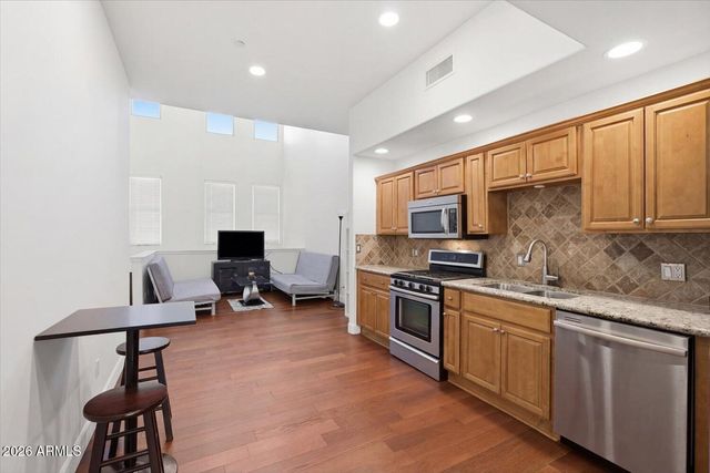 637 S ROOSEVELT Street, Tempe, AZ 85281