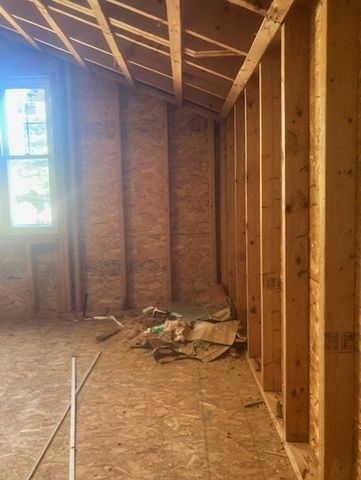 32 Chestnut St., Wareham, MA 02571