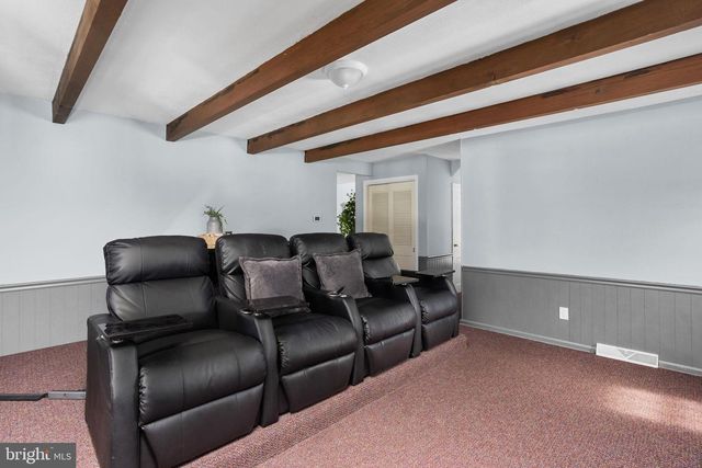 115 EDGEBROOK RD, Hamilton, NJ 08691