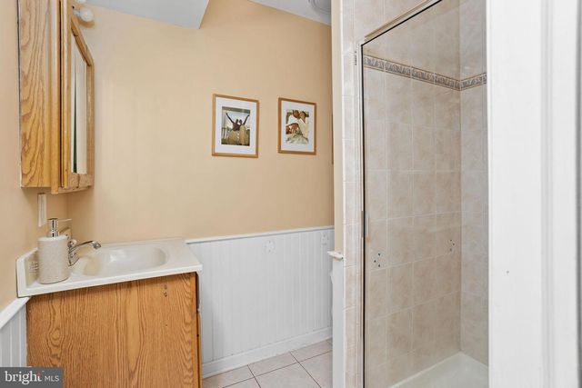 115 EDGEBROOK RD, Hamilton, NJ 08691