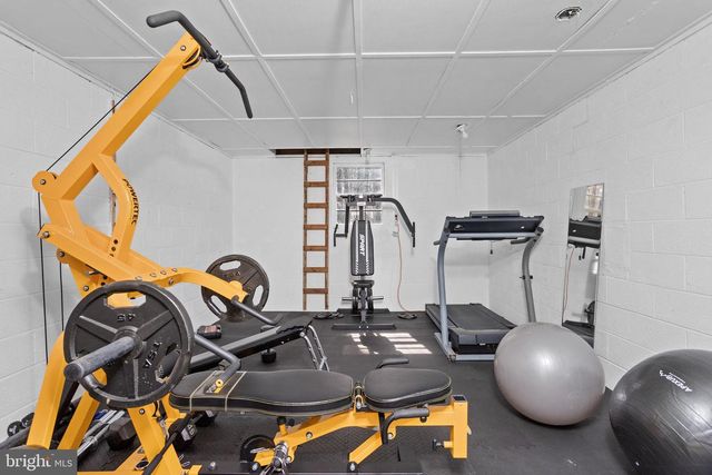 115 EDGEBROOK RD, Hamilton, NJ 08691