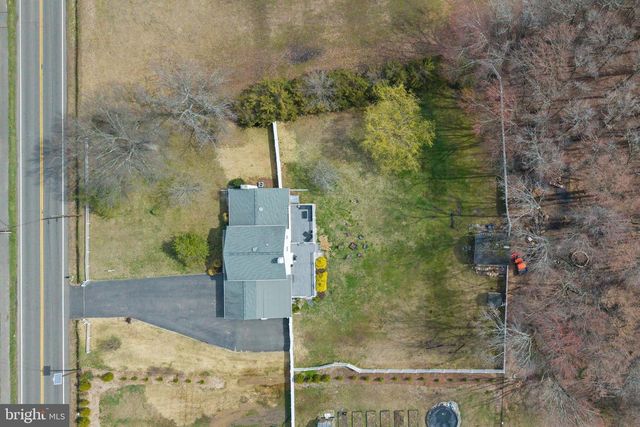 115 EDGEBROOK RD, Hamilton, NJ 08691