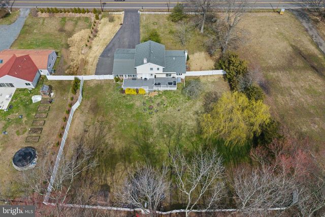 115 EDGEBROOK RD, Hamilton, NJ 08691