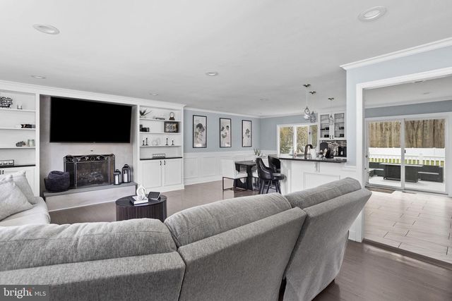 115 EDGEBROOK RD, Hamilton, NJ 08691