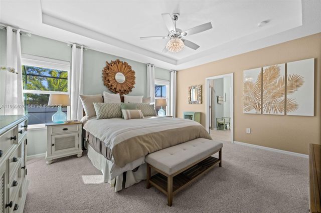 2213 SW 7th Place, Cape Coral, FL 33991