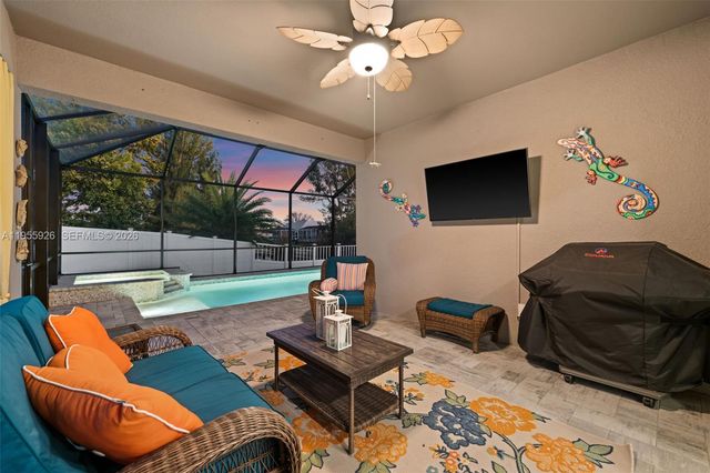 2213 SW 7th Place, Cape Coral, FL 33991