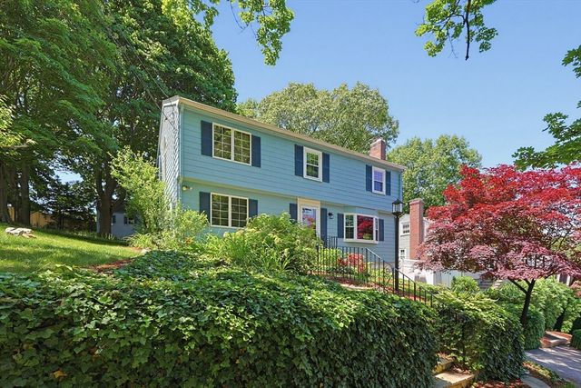 36 Grandview Ave, Melrose, MA 02176