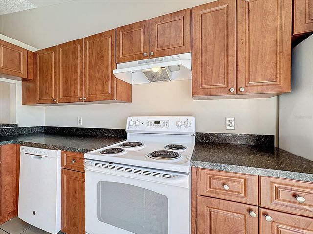 3208 HEMPSTEAD AVENUE, Kissimmee, FL 34741