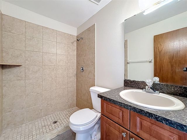 3208 HEMPSTEAD AVENUE, Kissimmee, FL 34741