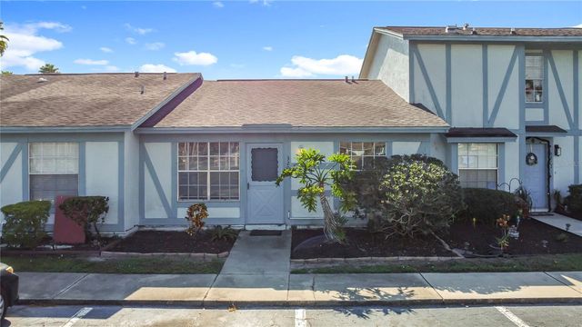 3208 HEMPSTEAD AVENUE, Kissimmee, FL 34741