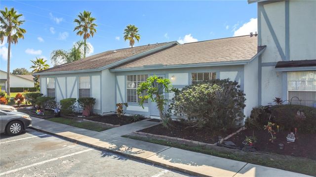 3208 HEMPSTEAD AVENUE, Kissimmee, FL 34741