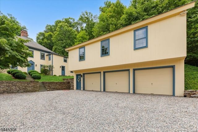 911 Ravine Rd, Lebanon Twp., NJ 07830