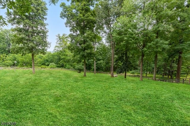 911 Ravine Rd, Lebanon Twp., NJ 07830
