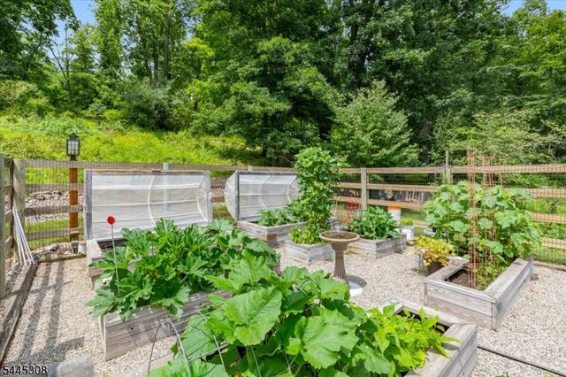 911 Ravine Rd, Lebanon Twp., NJ 07830