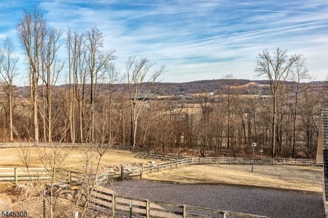 911 Ravine Rd, Lebanon Twp., NJ 07830