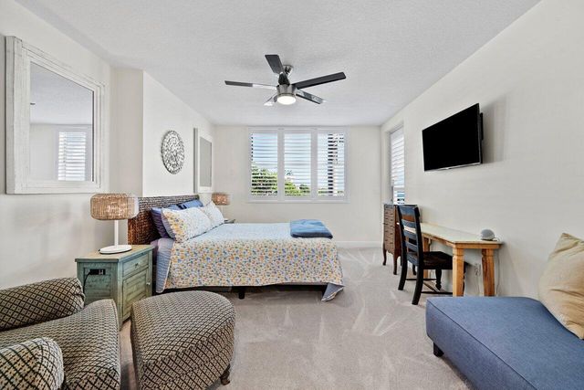 2700 N Federal Highway 203, Boynton Beach, FL 33435