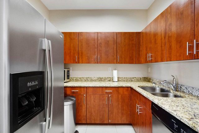 2700 N Federal Highway 203, Boynton Beach, FL 33435