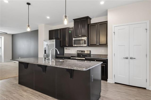 459 Westport ST, Norfolk, VA 23505