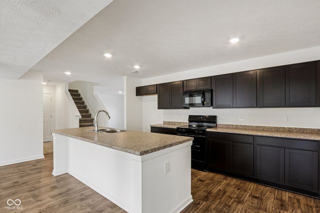 1325 Noel Trace Road, Danville, IN 46122