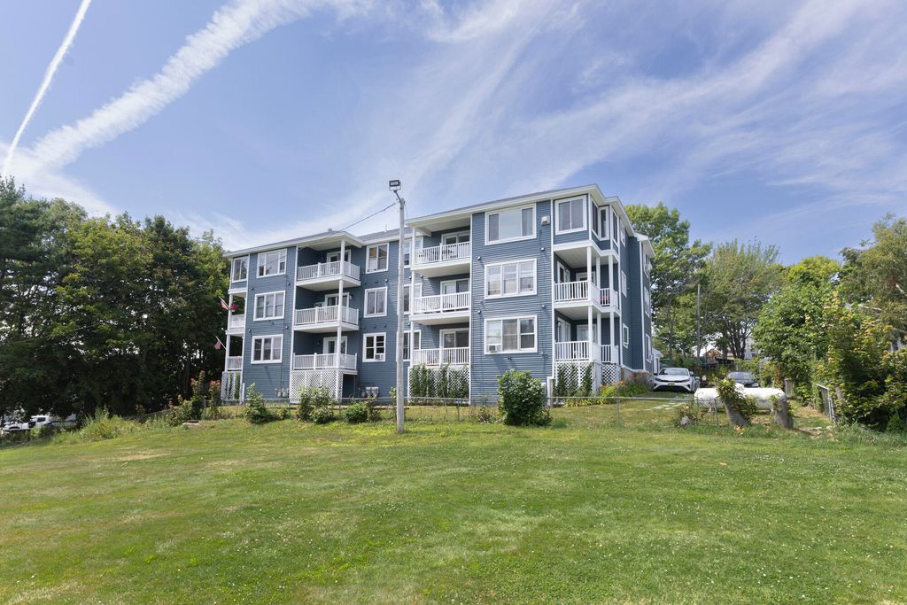5 Sunset Drive 9, Old Orchard Beach, ME 04064 — exterior