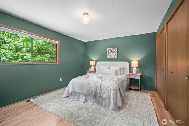 2357 Yew Street Road, Bellingham, WA 98229