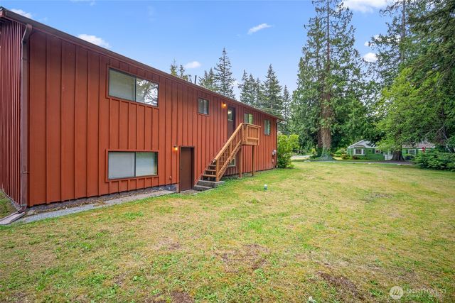 2357 Yew Street Road, Bellingham, WA 98229