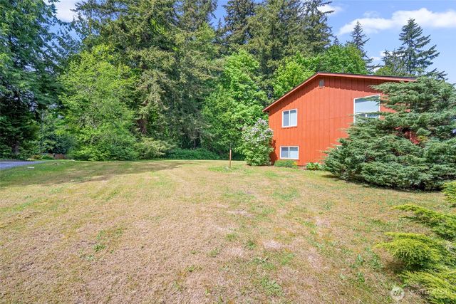 2357 Yew Street Road, Bellingham, WA 98229