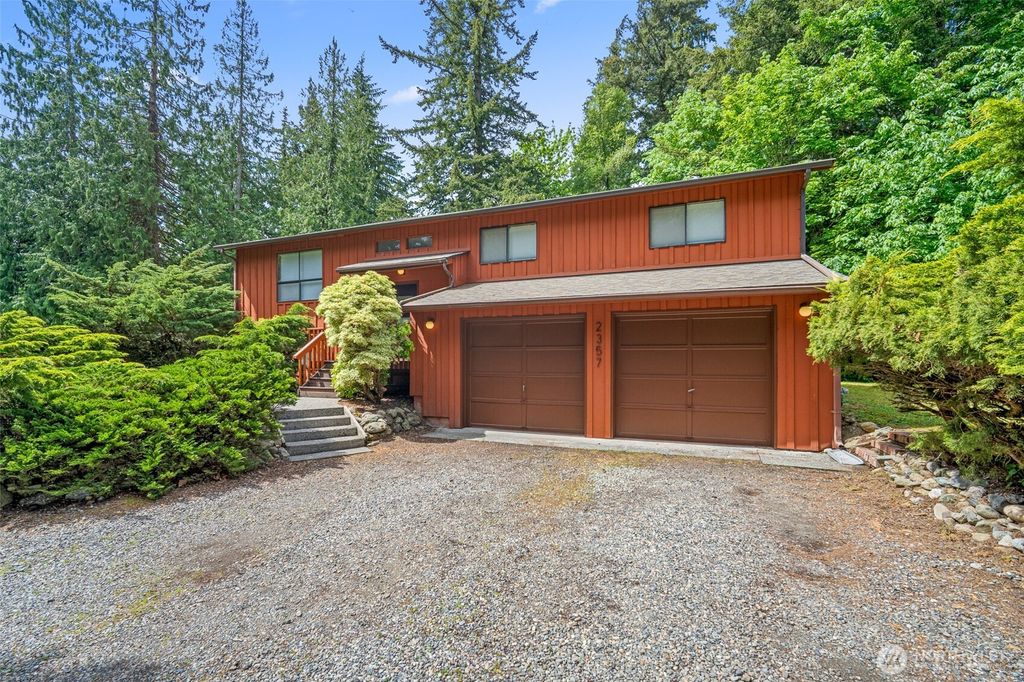 2357 Yew Street Road, Bellingham, WA 98229