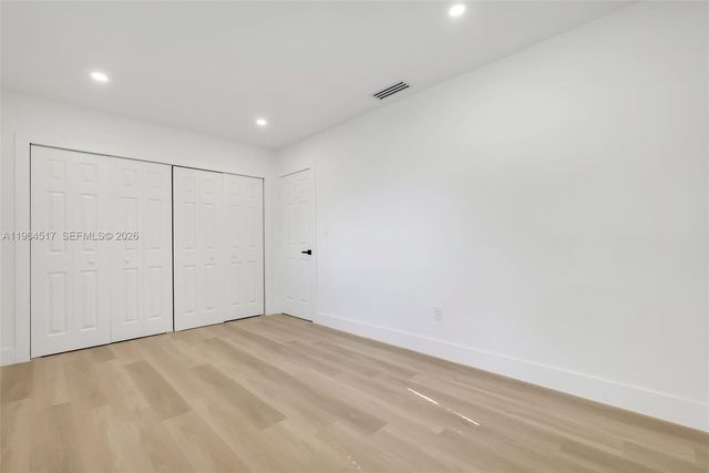 17887 78th Pl, Hialeah, FL 33015